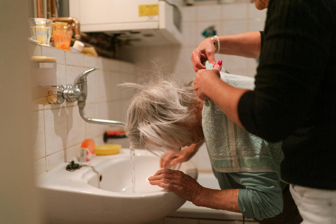 How to Help Someone Use the Toilet - SPC Medical Supplies